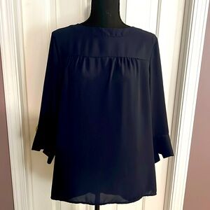 Banana Republic 3/4 Sleeve Blouse. Navy Blue. Back is longer with 6 buttons